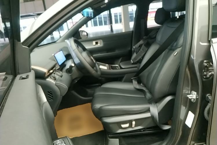 Used Wuling Xingguang S 2024 130km Flagship Version Left Front Seat
