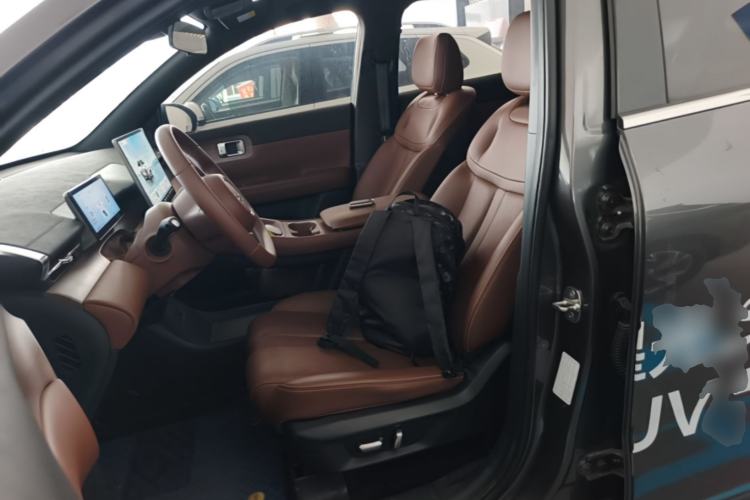 Used Wuling Xingguang S 2024 130 km Flagship Version Left Front Seat
