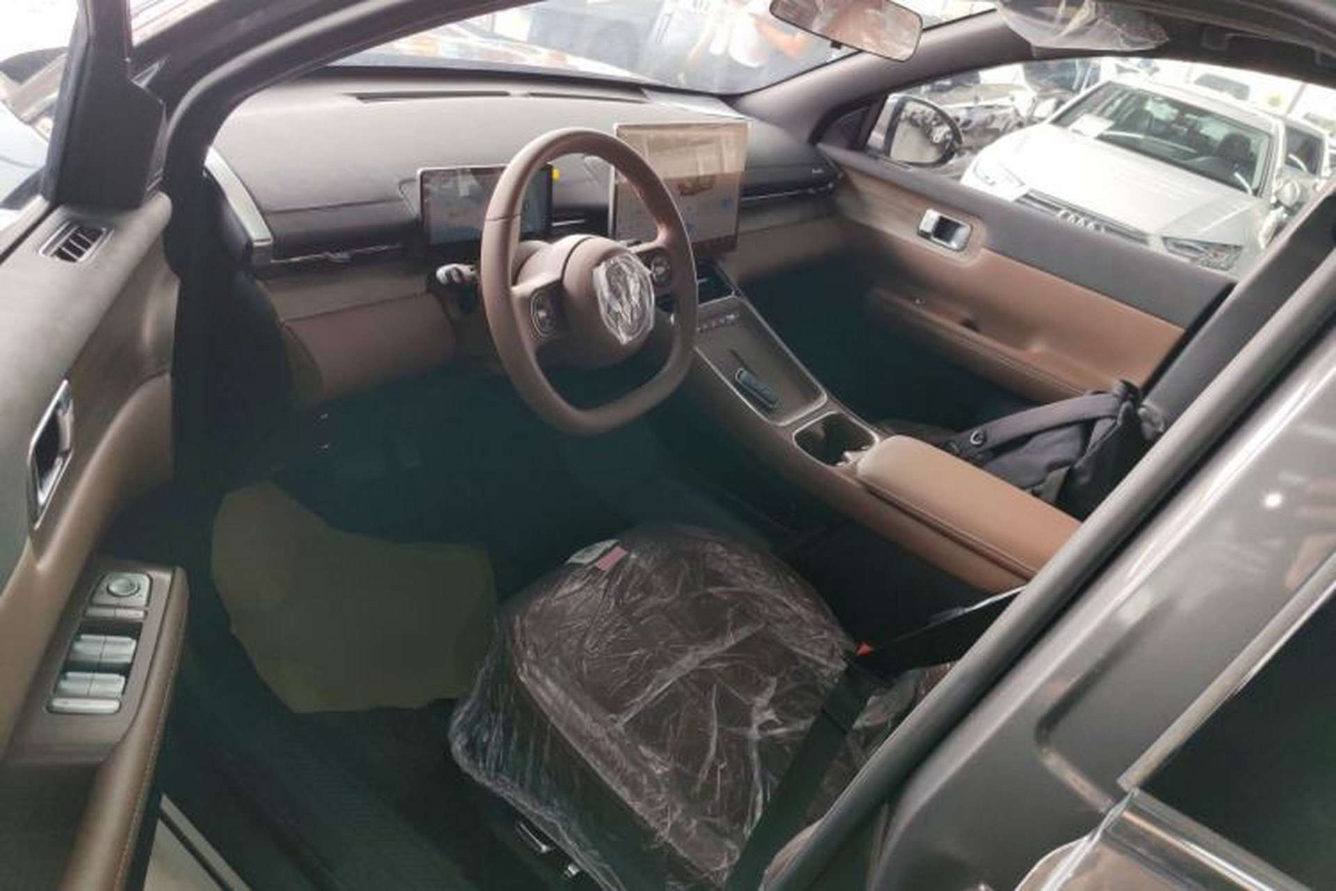 Used Wuling Xingguang S 2024 130km Flagship Version Left Front Seat