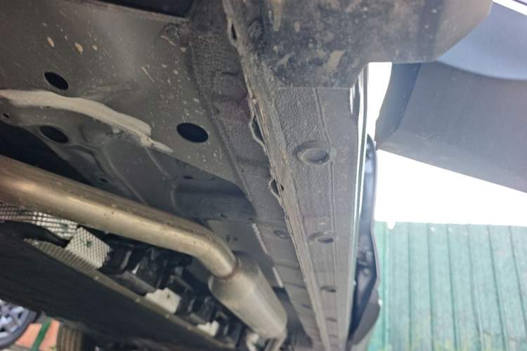 Used Wuling Xingguang S 2024 130 km Flagship Version Left Side Sill