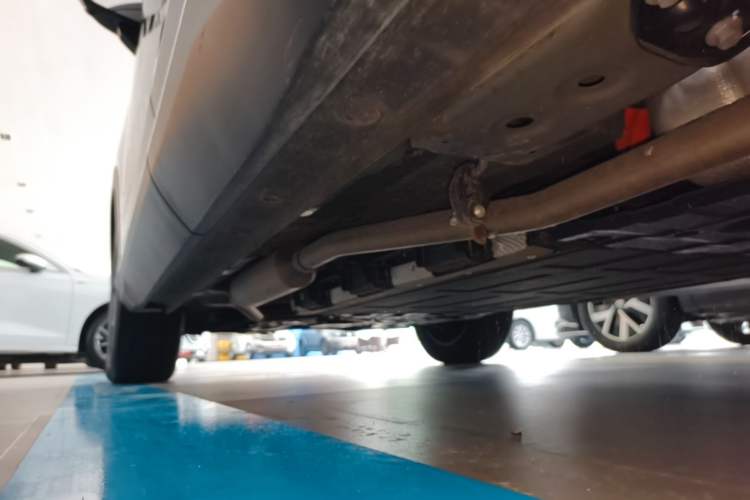 Used Wuling Xingguang S 2024 130 km Flagship Version Left Side Sill
