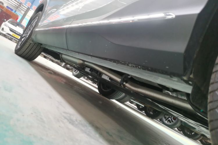 Used Wuling Xingguang S 2024 130 km Flagship Version Left Side Sill