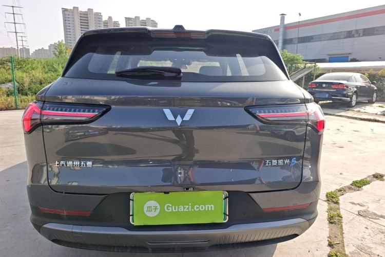 Used Wuling Xingguang S 2024 130 km Flagship Version Rear