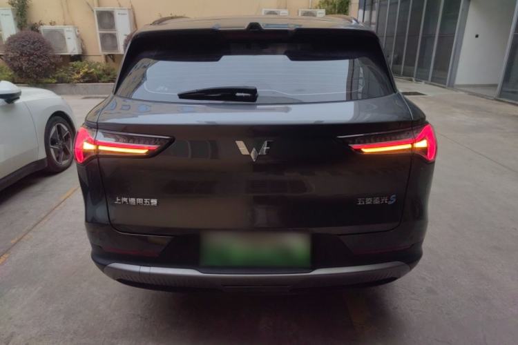 Used Wuling Xingguang S 2024 510 km Flagship Version Rear