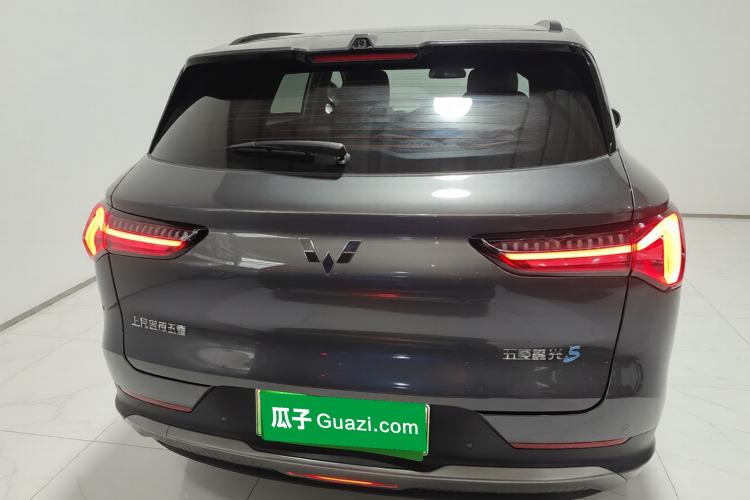 Used Wuling Xingguang S 2024 130 km Flagship Version Rear