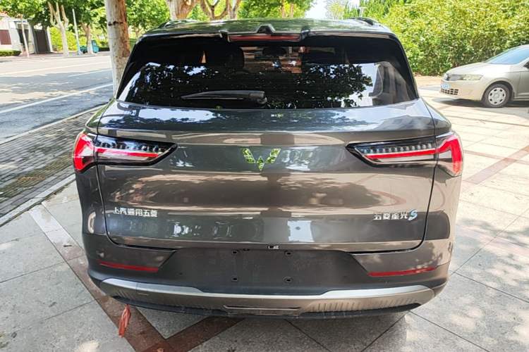 Used Wuling Xingguang S 2024 60km Advanced Version Rear