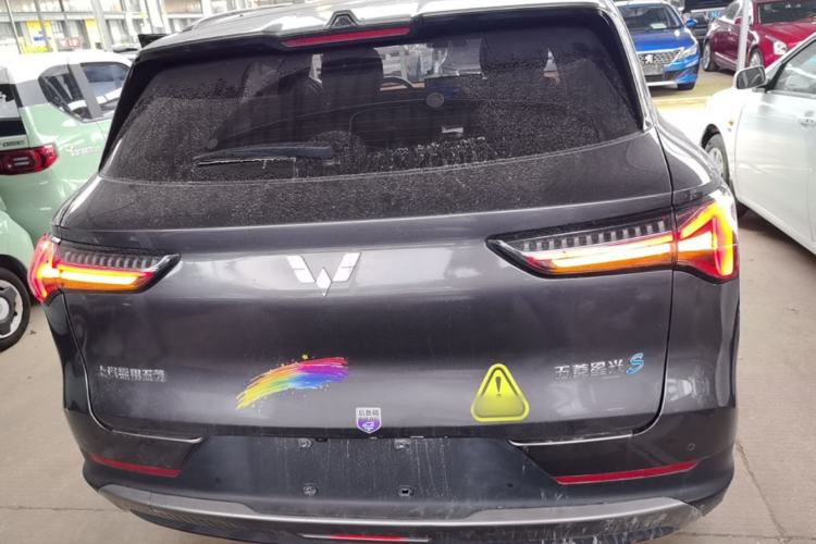 Used Wuling Xingguang S 2024 130 km Flagship Version Rear