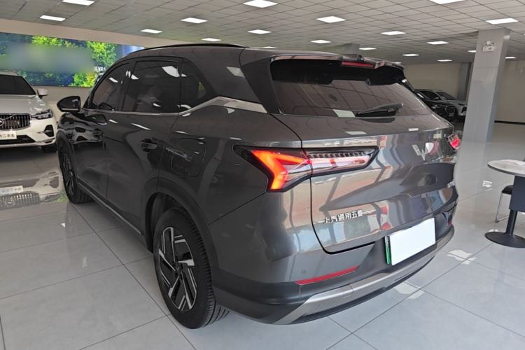 Used Wuling Xingguang S 2024 130 km Flagship Version Rear Left 45 Deg