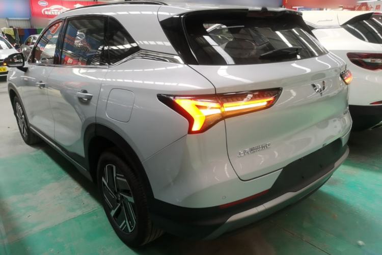 Used Wuling Xingguang S 2024 130 km Flagship Version Rear Left 45 Deg