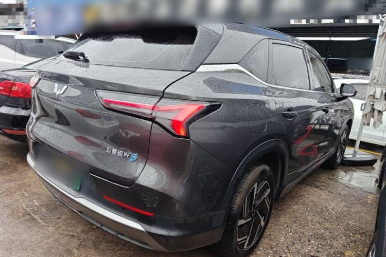 Used Wuling Xingguang S 2024 130 km Flagship Version Rear Right 45 Deg