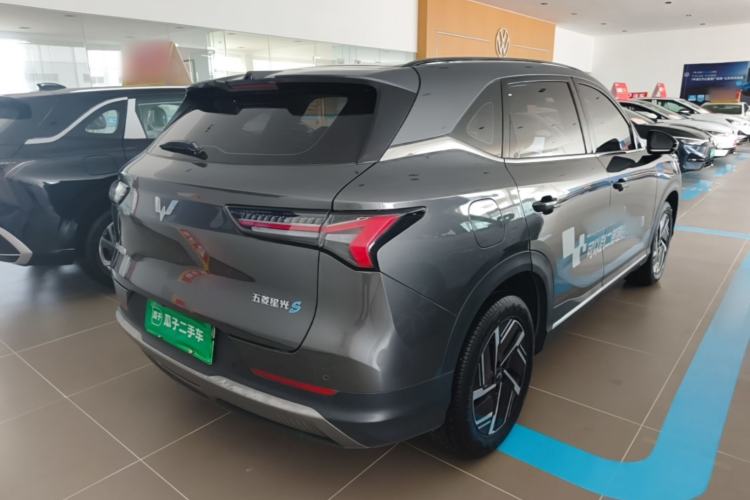 Used Wuling Xingguang S 2024 130 km Flagship Version Rear Right 45 Deg