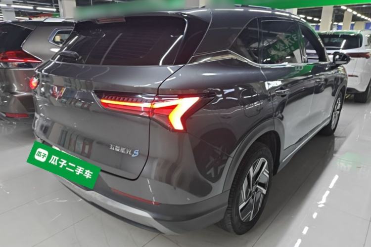 Used Wuling Xingguang S 2024 130 km Flagship Version Rear Right 45 Deg