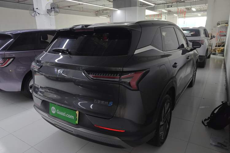 Used Wuling Xingguang S 2024 130km Flagship Version Rear Right 45 Deg
