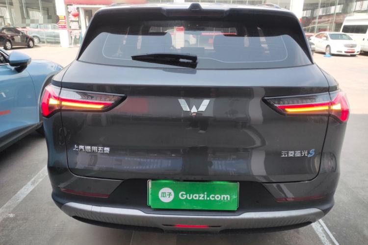 Used Wuling Xingguang S 2024 130 km Flagship Version Rear