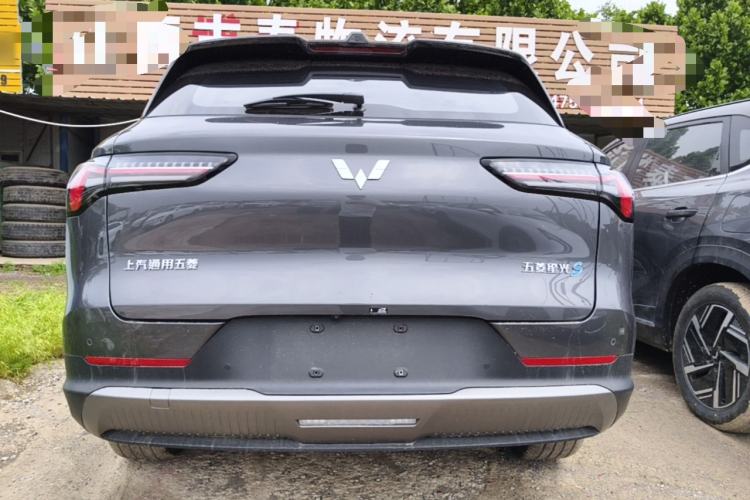 Used Wuling Xingguang S 2024 130 km Flagship Version Rear