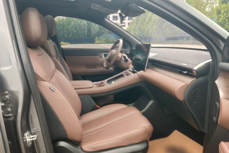 Used Wuling Xingguang S 2024 130 km Flagship Version Right Front Seat