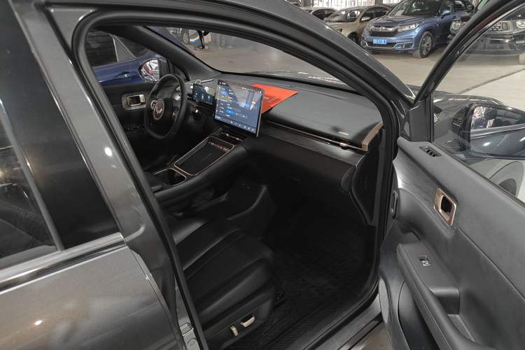 Used Wuling Xingguang S 2024 130 km Flagship Version Right Front Seat