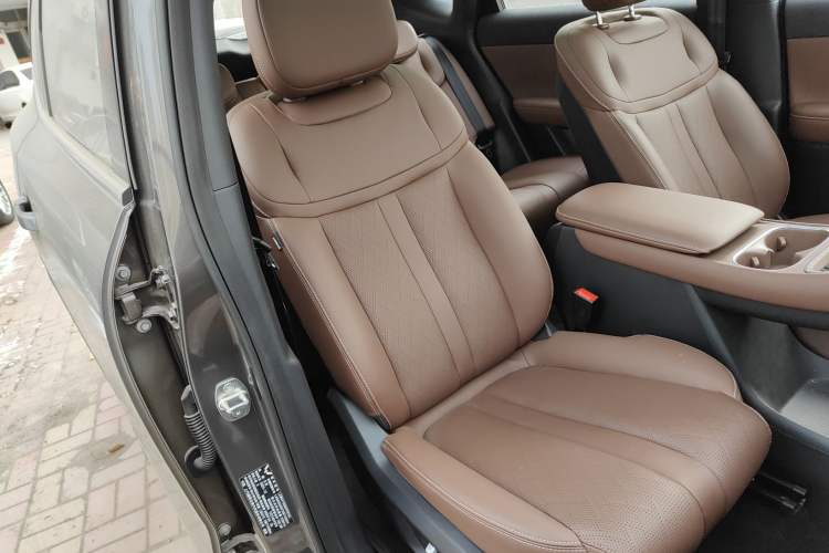 Used Wuling Xingguang S 2024 130 km Flagship Version Right Front Seat