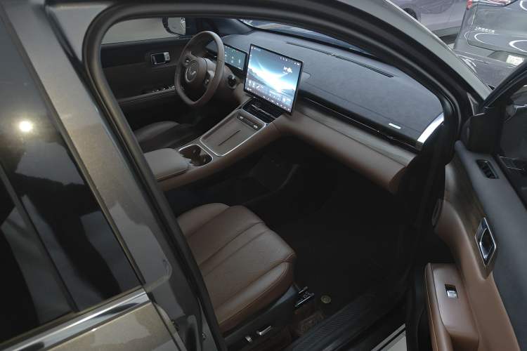 Used Wuling Xingguang S 2024 510km Flagship Edition Right Front Seat