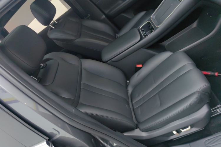 Used Wuling Xingguang S 2024 130 km Flagship Version Right Front Seat