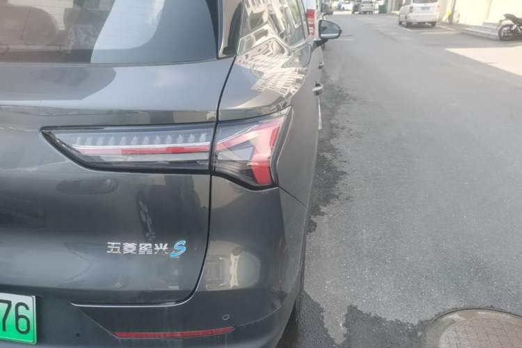 Used Wuling Xingguang S 2024 510 km Flagship Version Right Rear Taillight