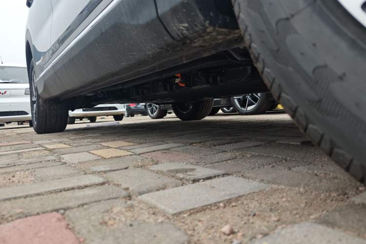 Used Wuling Xingguang S 2024 130km Flagship Version Right Side Sill