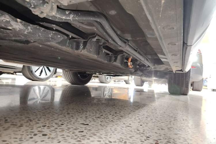 Used Wuling Xingguang S 2024 130 km Flagship Version Right Side Sill