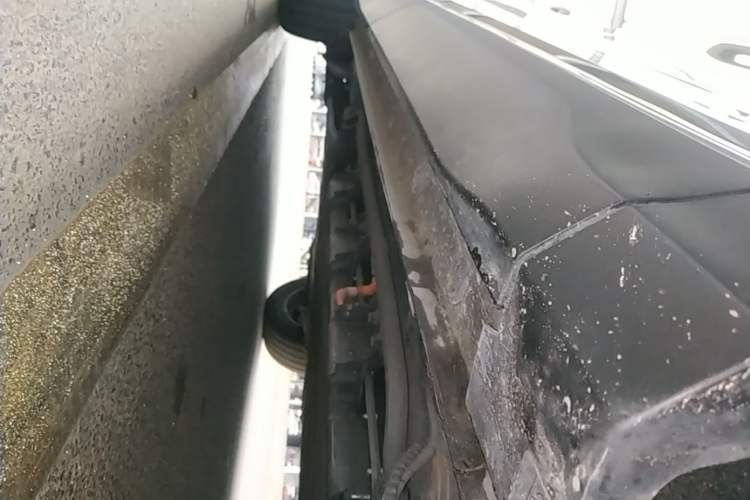 Used Wuling Xingguang S 2024 130km Flagship Version Right Side Sill
