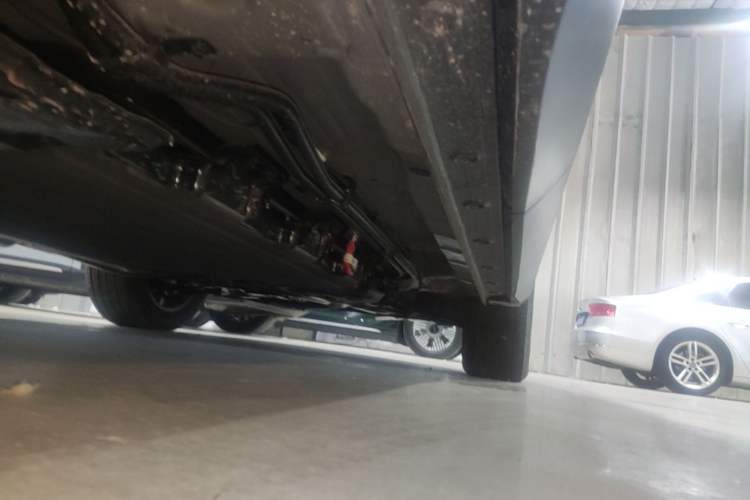 Used Wuling Xingguang S 2024 130 km Flagship Version Right Side Sill