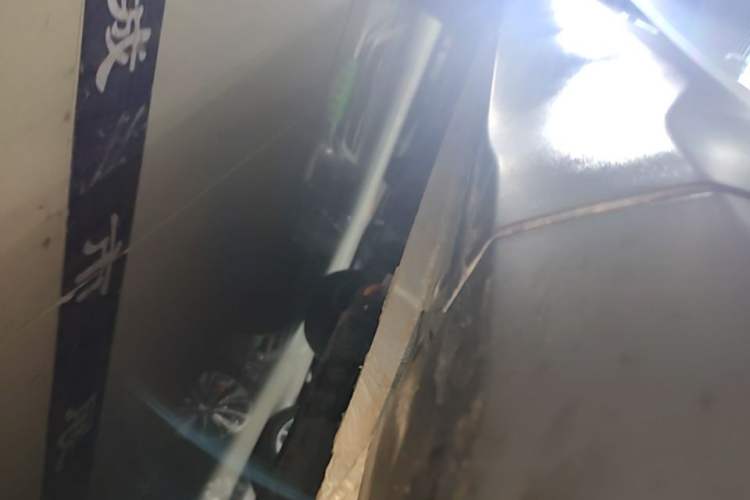 Used Wuling Xingguang S 2024 130 km Flagship Version Right Side Sill