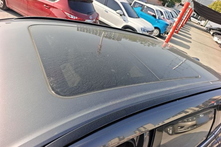 Used Wuling Xingguang S 2024 130 km Flagship Version Roof