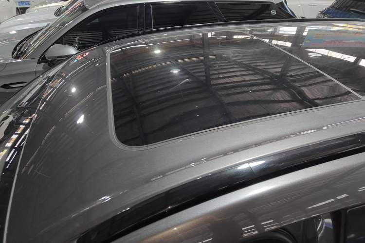 Used Wuling Xingguang S 2024 130 km Flagship Version Roof