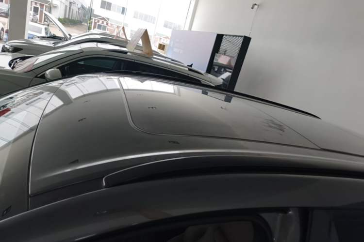 Used Wuling Xingguang S 2024 130 km Flagship Version Roof