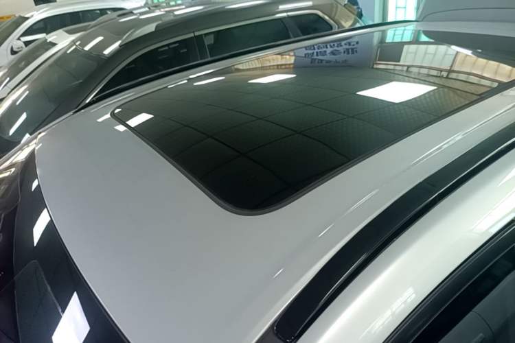 Used Wuling Xingguang S 2024 510km Flagship Edition Roof