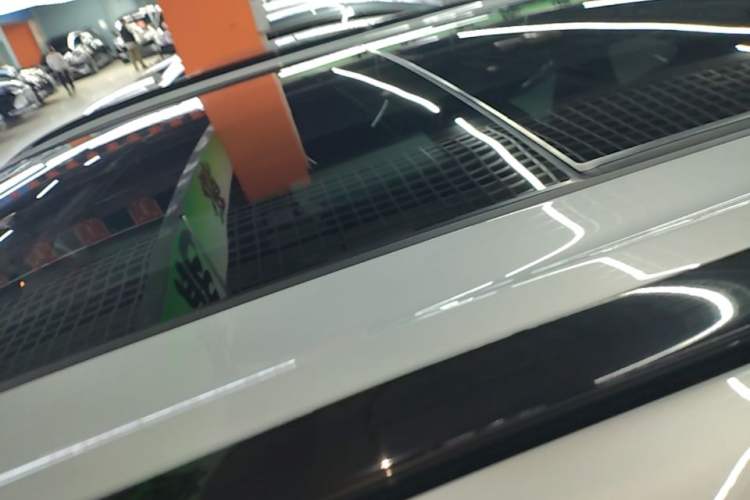 Used Wuling Xingguang S 2024 130 km Flagship Version Roof