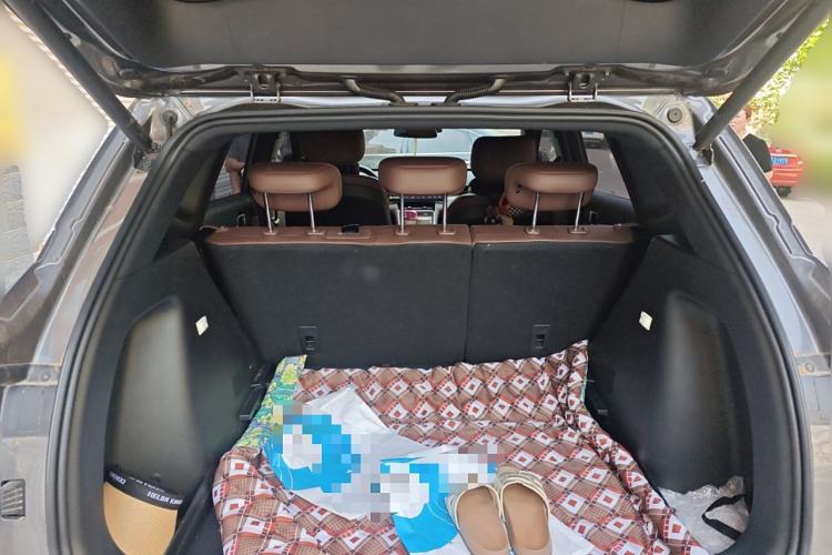 Used Wuling Xingguang S 2024 510 km Flagship Version Trunk