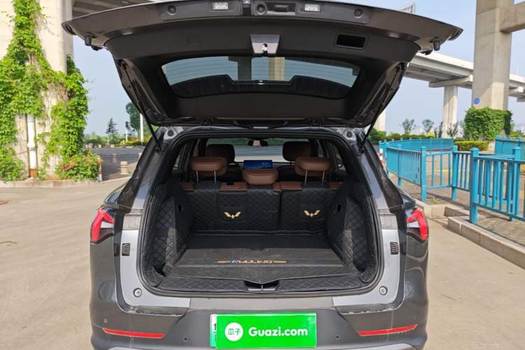 Used Wuling Xingguang S 2024 510km Flagship Edition Trunk