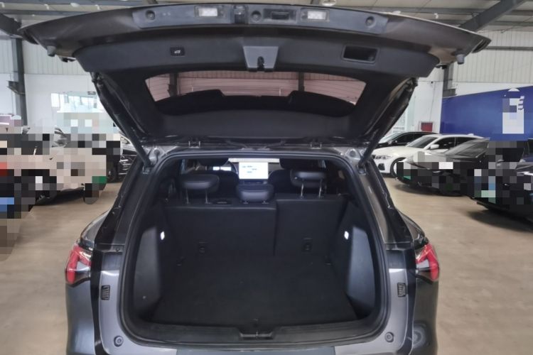 Used Wuling Xingguang S 2024 510 km Flagship Version Trunk