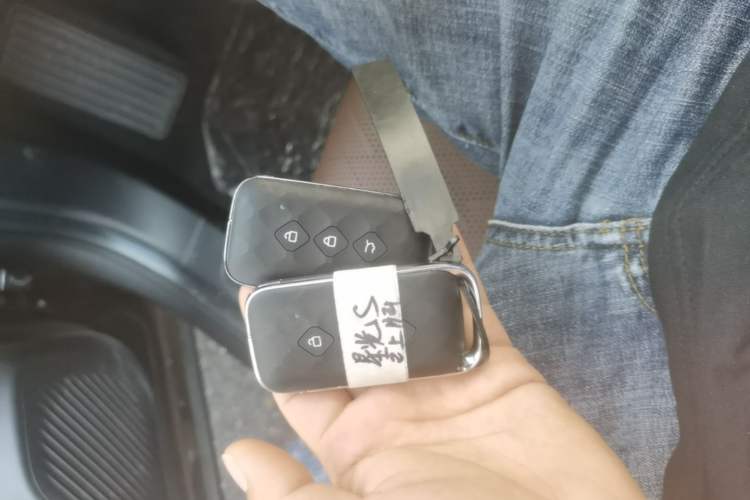 Used Wuling Xingguang S 2024 510 km Flagship Version Vehicle Key