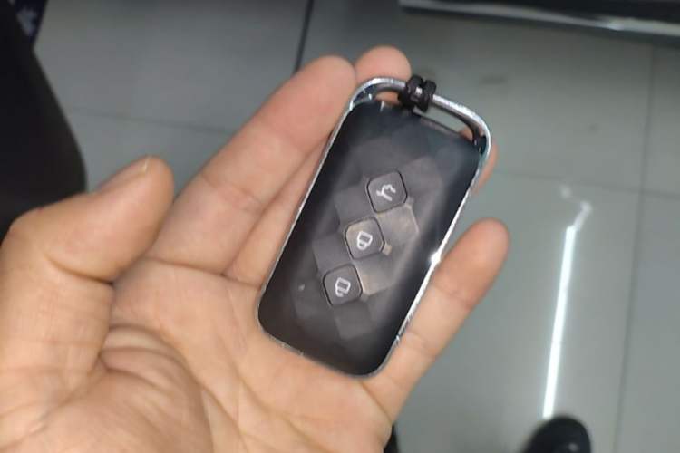 Used Wuling Xingguang S 2024 130 km Flagship Version Vehicle Key