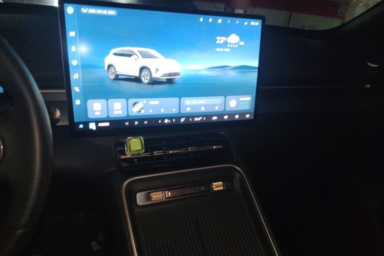 Used Wuling Xingguang S 2024 510 km Flagship Version Audio And AC Panel