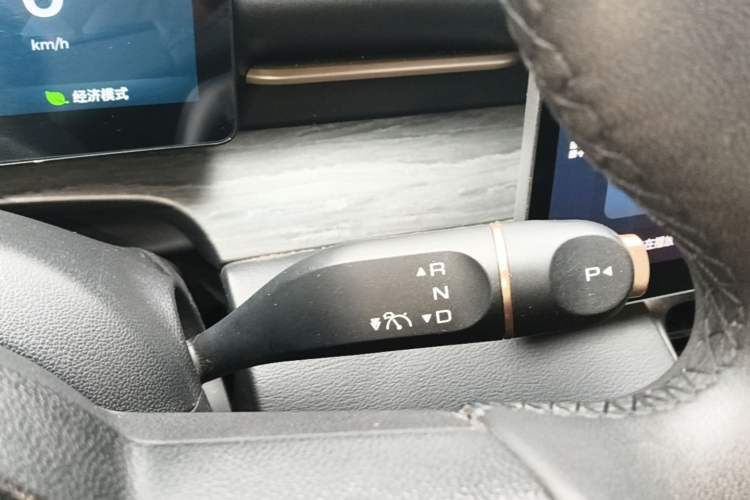 Used Wuling Xingguang S 2024 510 km Flagship Version Gear Lever