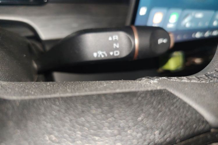Used Wuling Xingguang S 2024 510 km Flagship Version Gear Lever