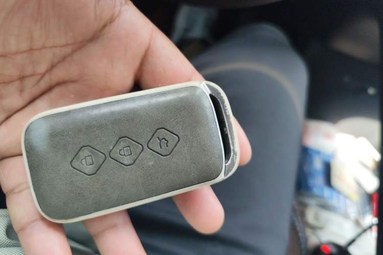 Used Wuling Xingguang S 2024 510 km Flagship Version Vehicle Key