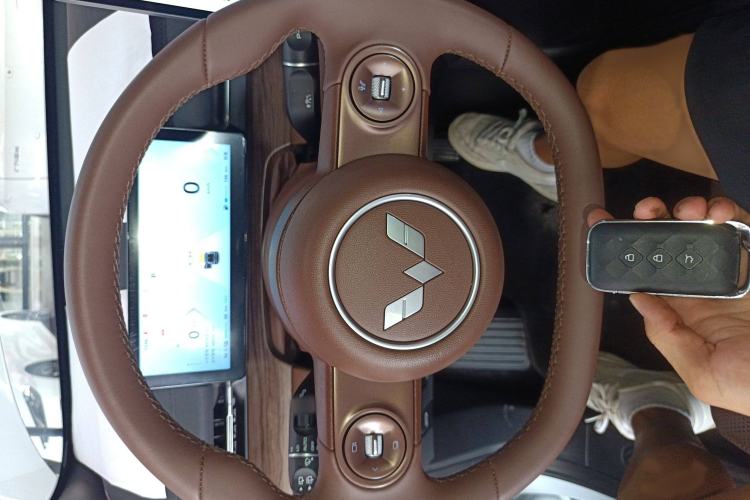 Used Wuling Xingguang S 2024 130 km Flagship Version Interior 1