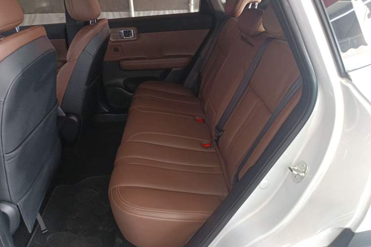 Used Wuling Xingguang S 2024 130 km Flagship Version Interior 4