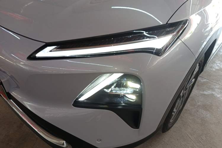 Used Wuling Xingguang S 2024 130 km Flagship Version Left Front Headlight