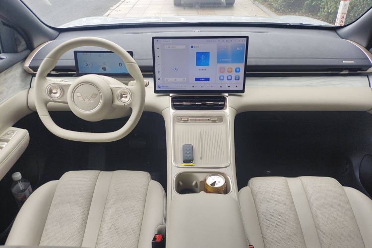 Used Wuling Xingguang S 2024 510 km Flagship Version Center Console