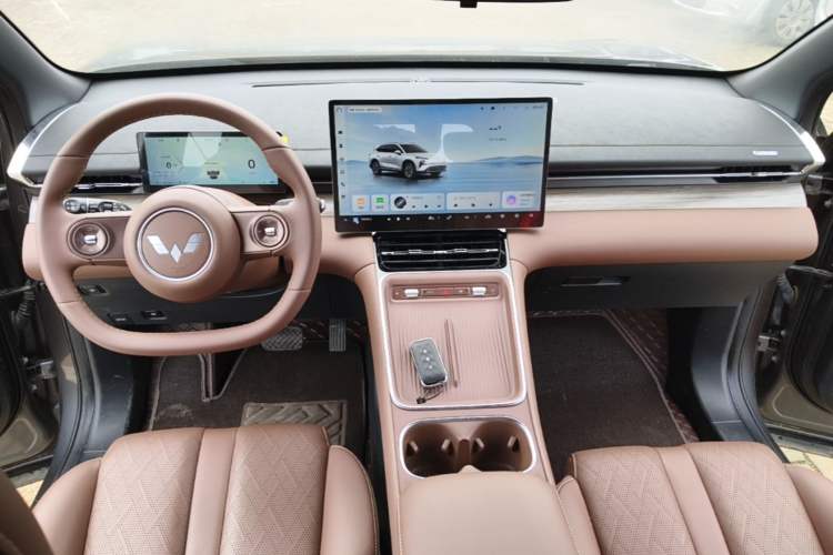 Used Wuling Xingguang S 2024 130 km Flagship Version Center Console
