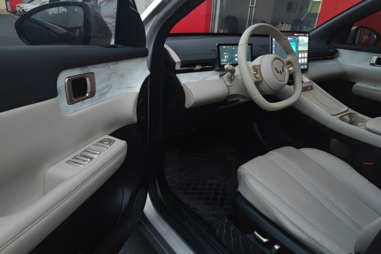Used Wuling Xingguang S 2024 130 km Flagship Version Driver Seat
